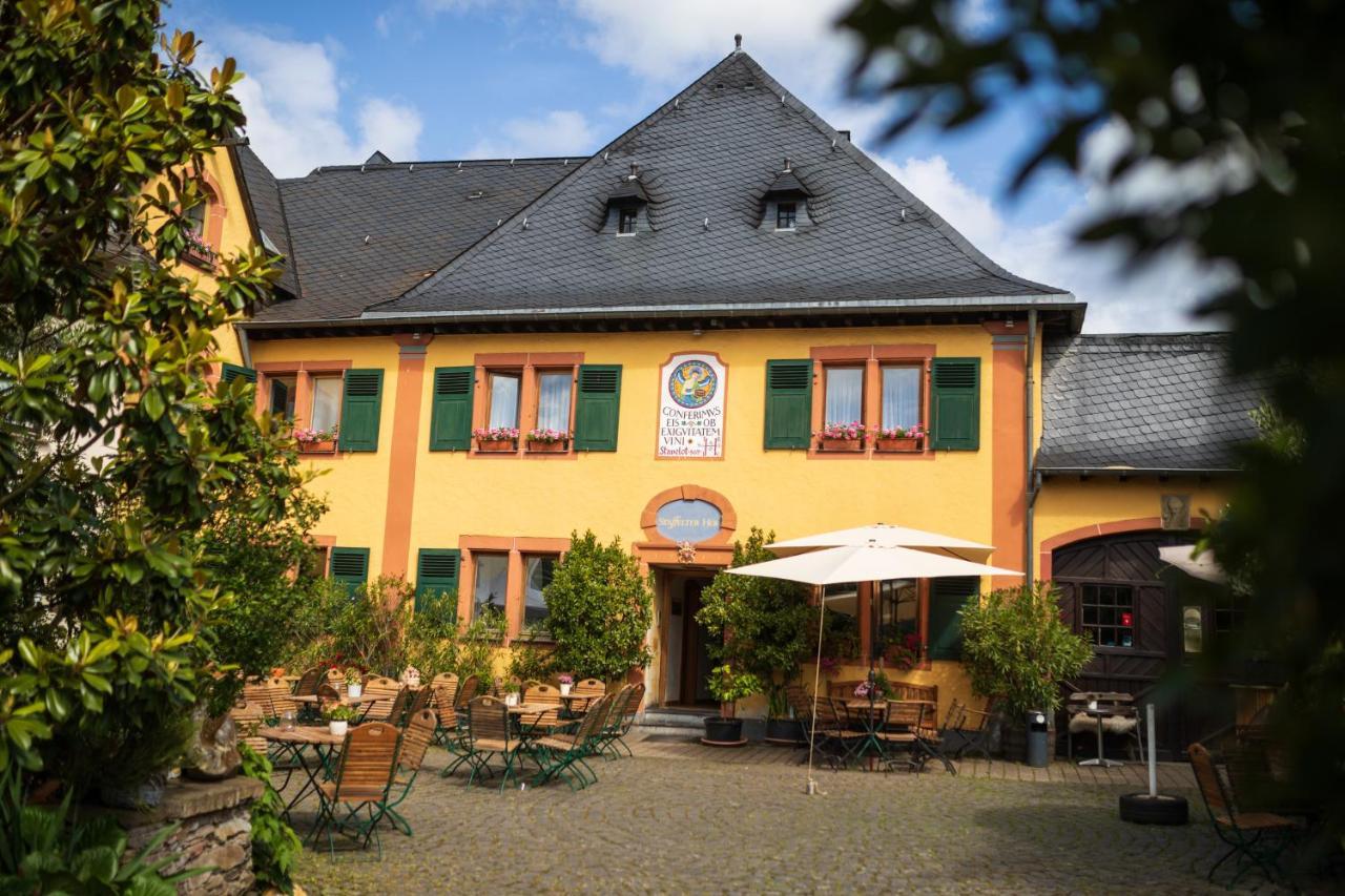 Bio-Weingut Staffelter Hof Kröv Exterior foto