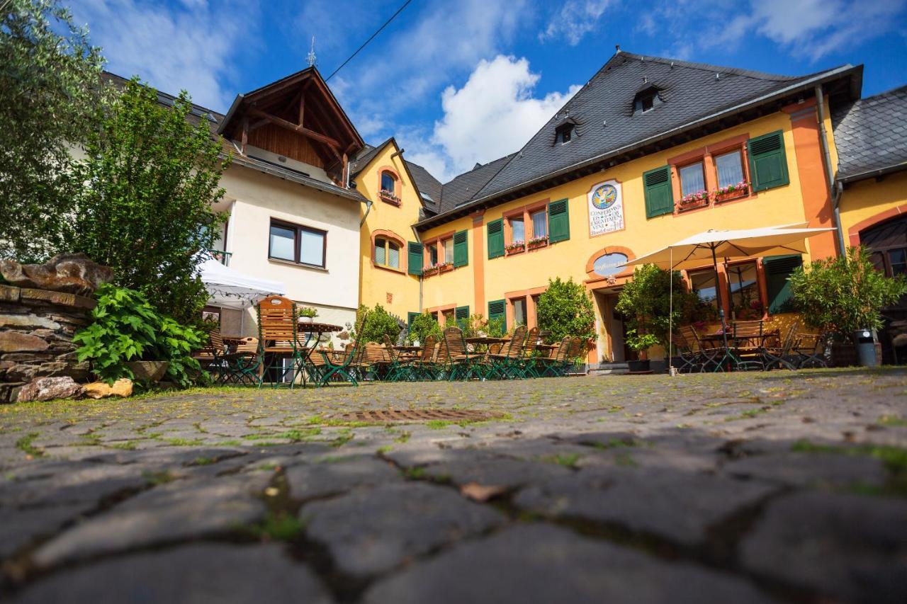 Bio-Weingut Staffelter Hof Kröv Exterior foto