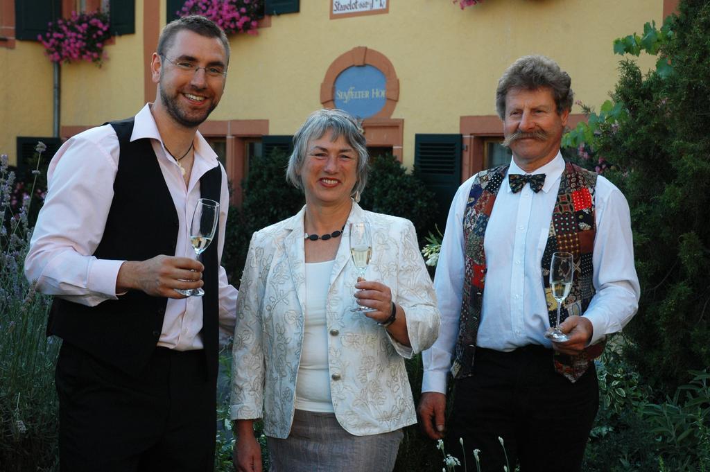 Bio-Weingut Staffelter Hof Kröv Exterior foto